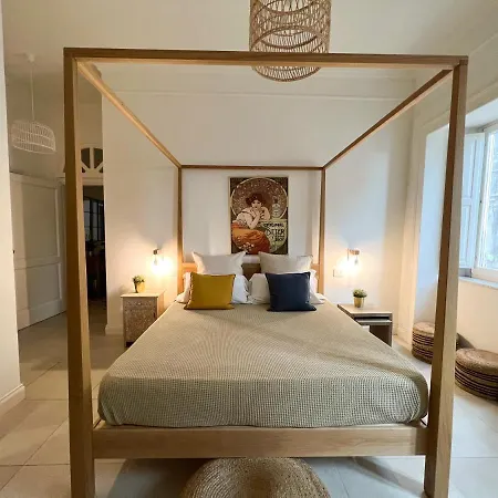 Bed and breakfast Palazzo Naso 4*