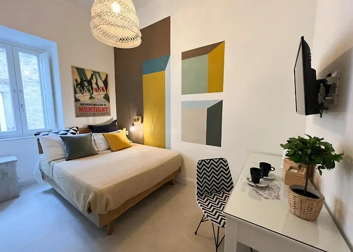 Palazzo Naso Bed & Breakfast 4*