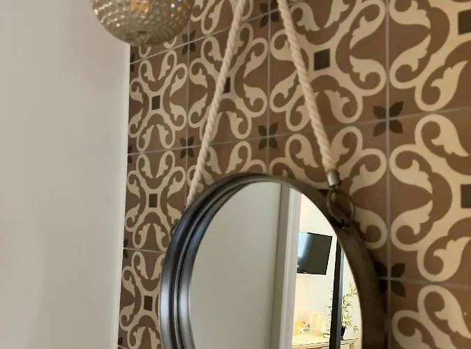 Palazzo Naso 4* Тропея